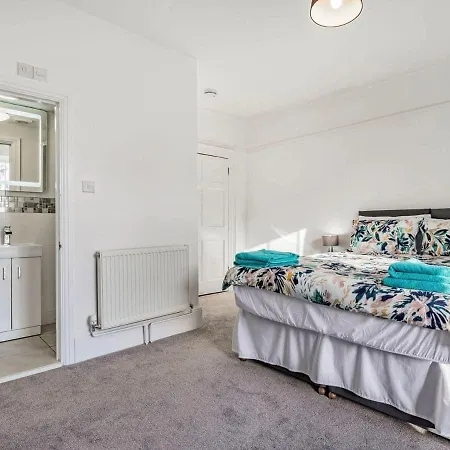 Lovely Heather House Accommodation 3 Kings 1 Double Sofa Torquay Exterior photo